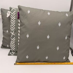 Set of 3 Green Decorative Throw Pillows with White Leaf Pattern